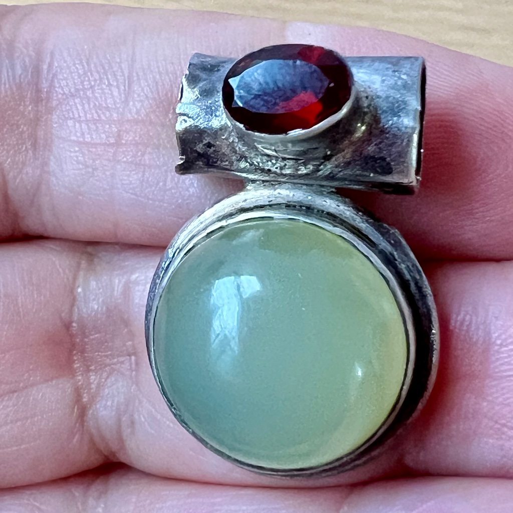Vintage Large Modernist Mint Green Quartz Cabochon Garnet 925ss Pendant Israel